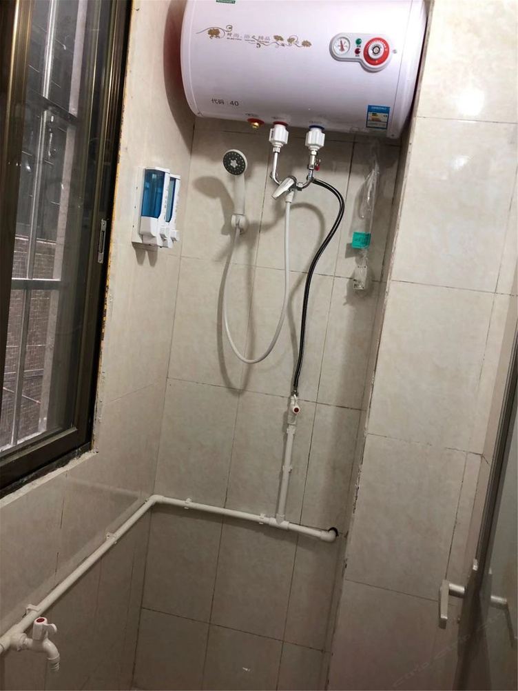 双床房