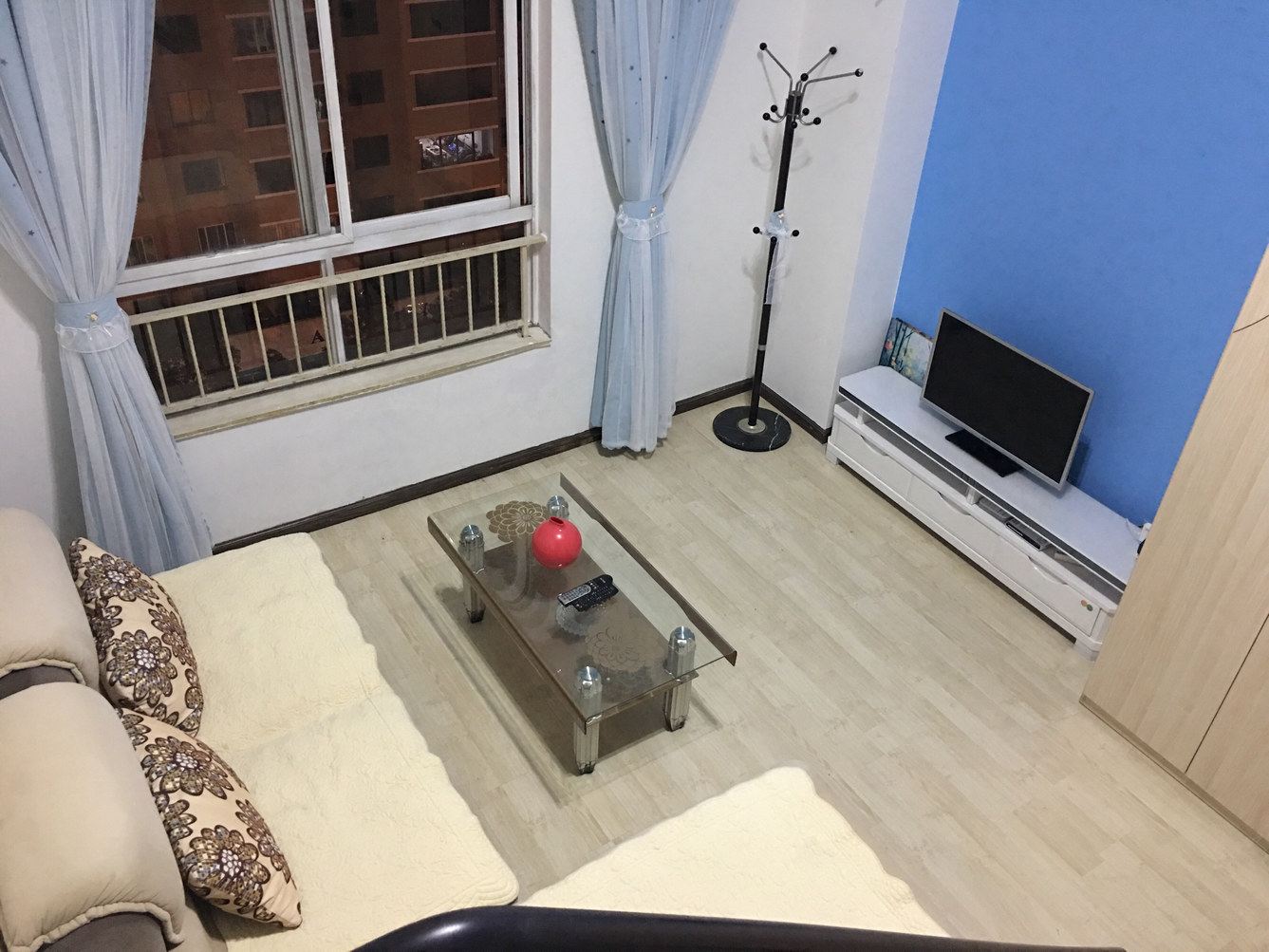 标准一室一厅套房