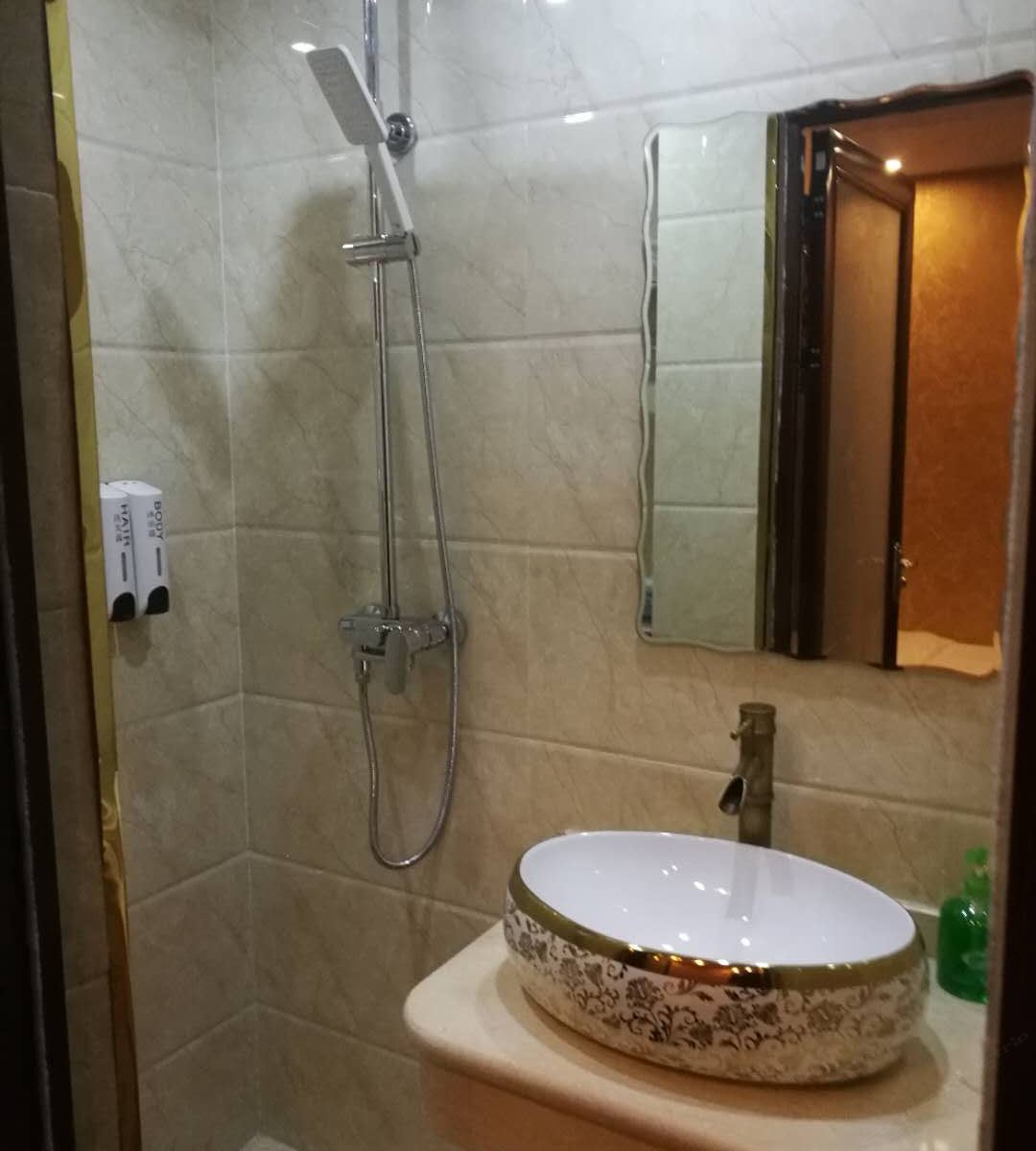 豪华标准间