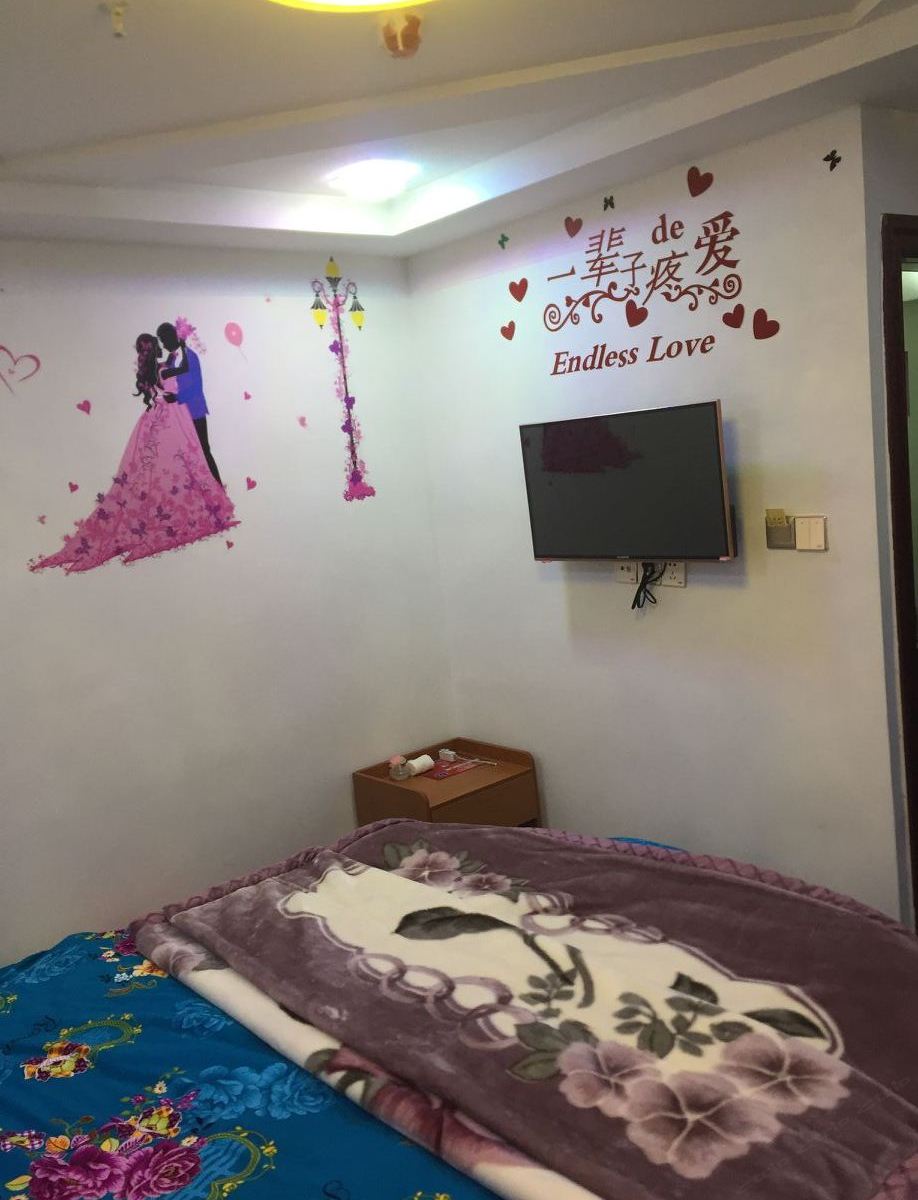 精致大床房