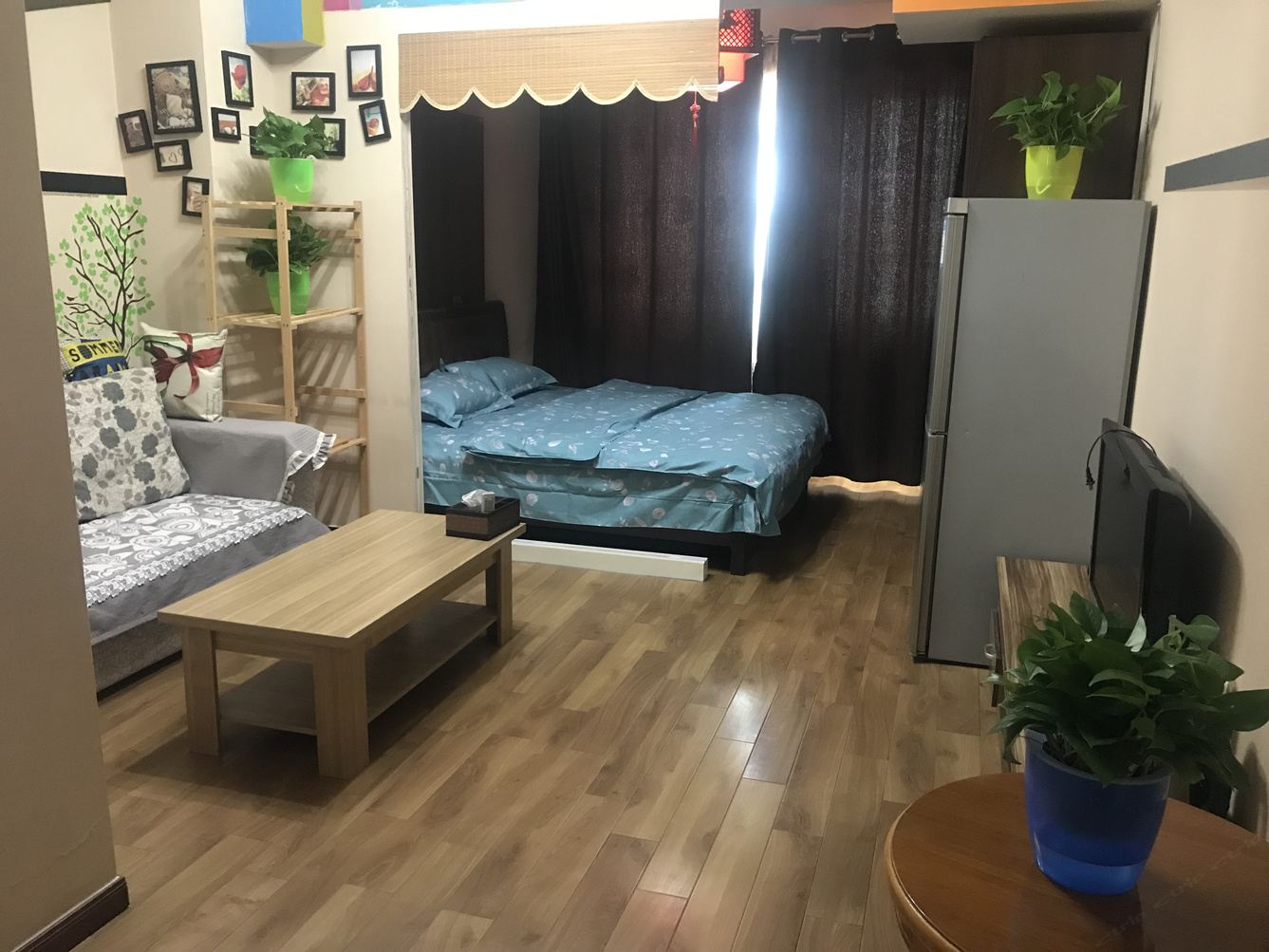 豪华大床房