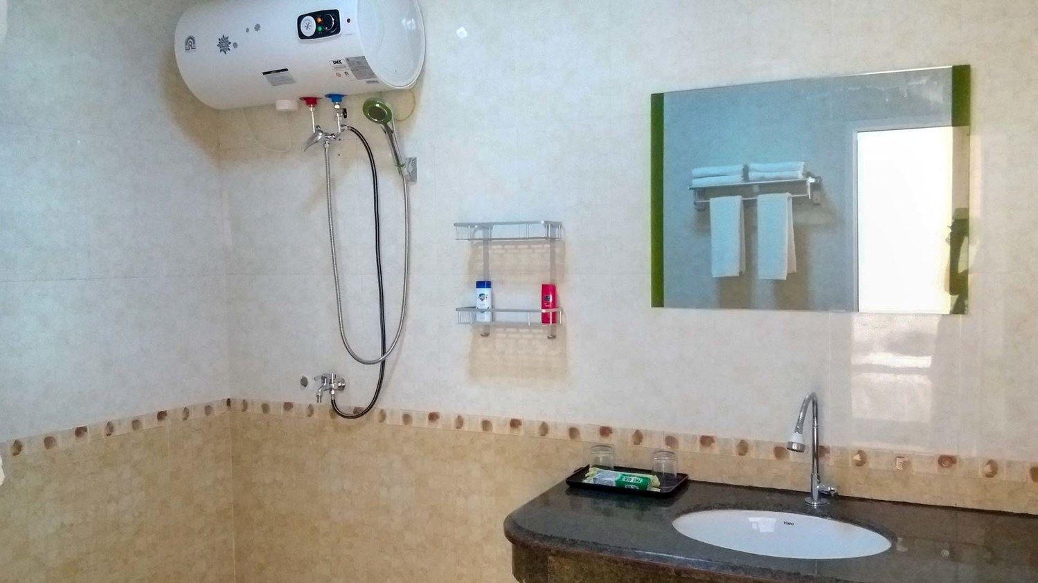 春天一室单床房