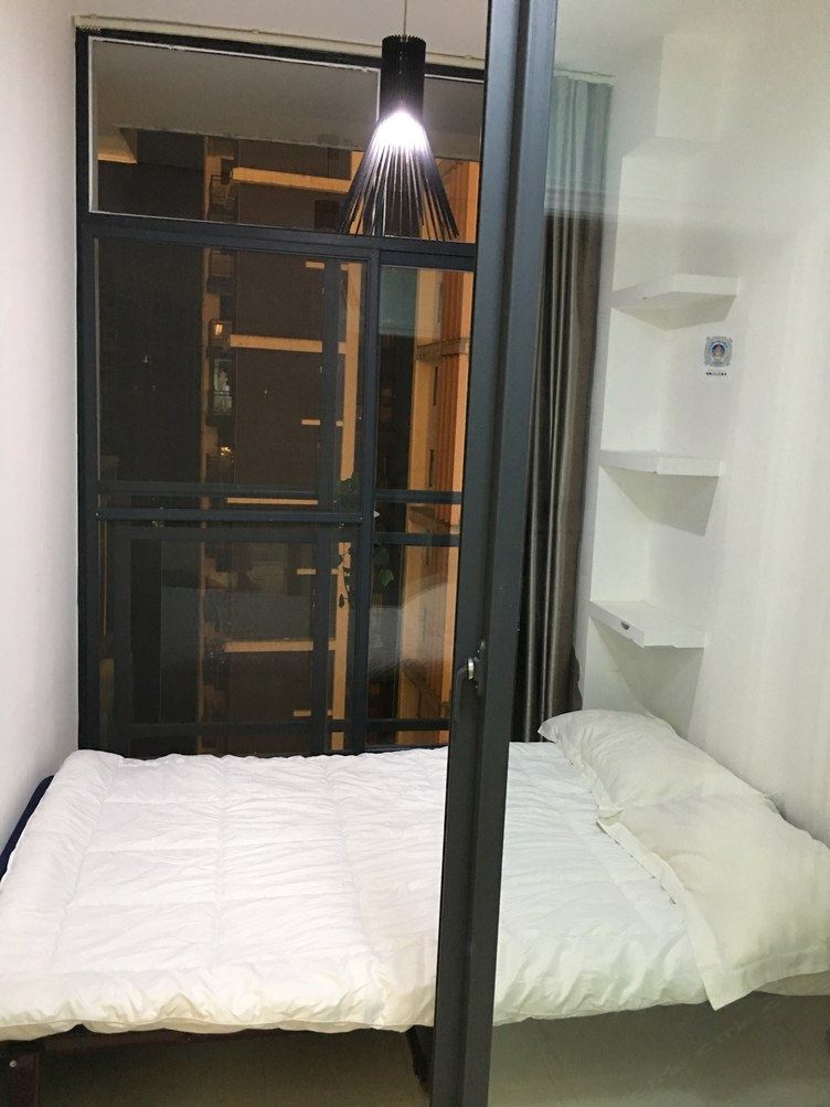 三室一厅套房