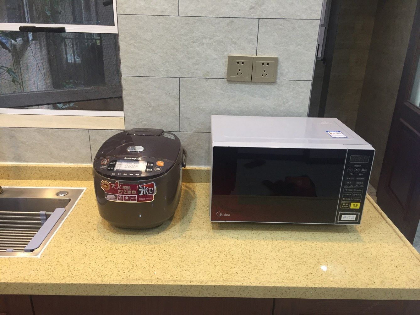 复式四室二厅套房