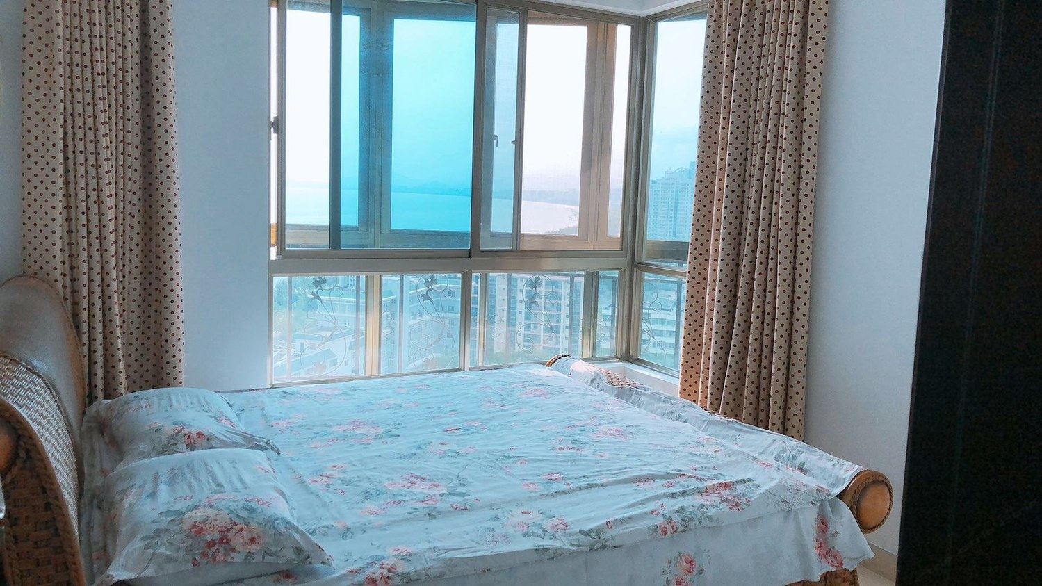 三亚三亚壹佰海景公寓