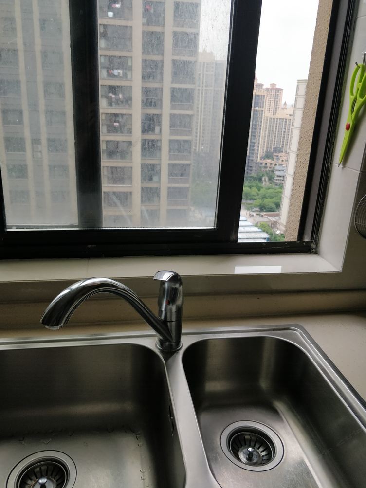 简约一室一厅套房