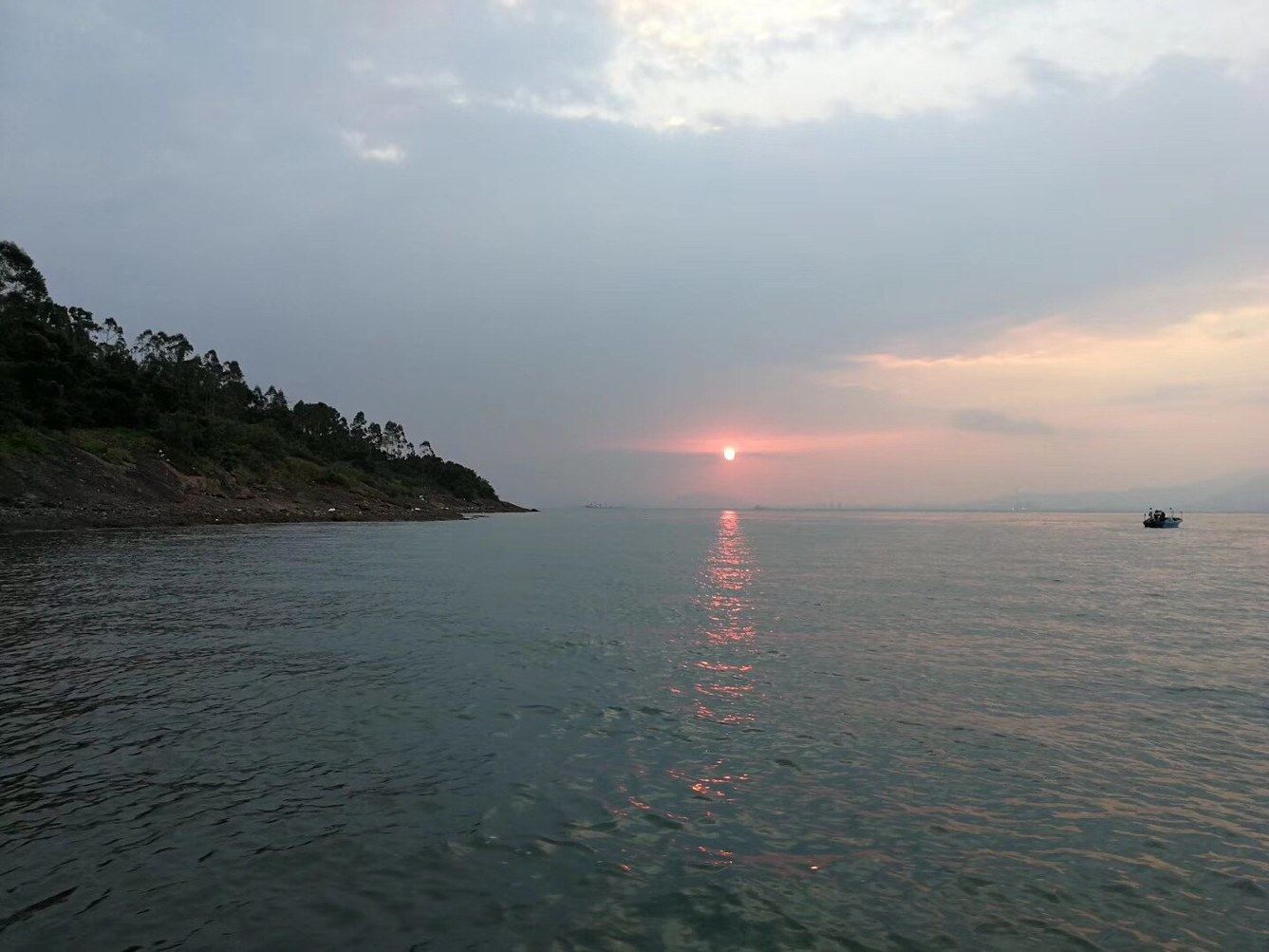 惠州小小鸟(_)滨海度假公寓