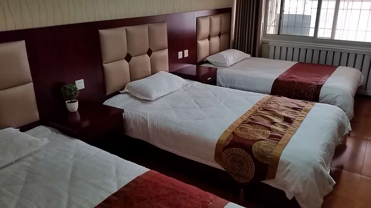 三人间