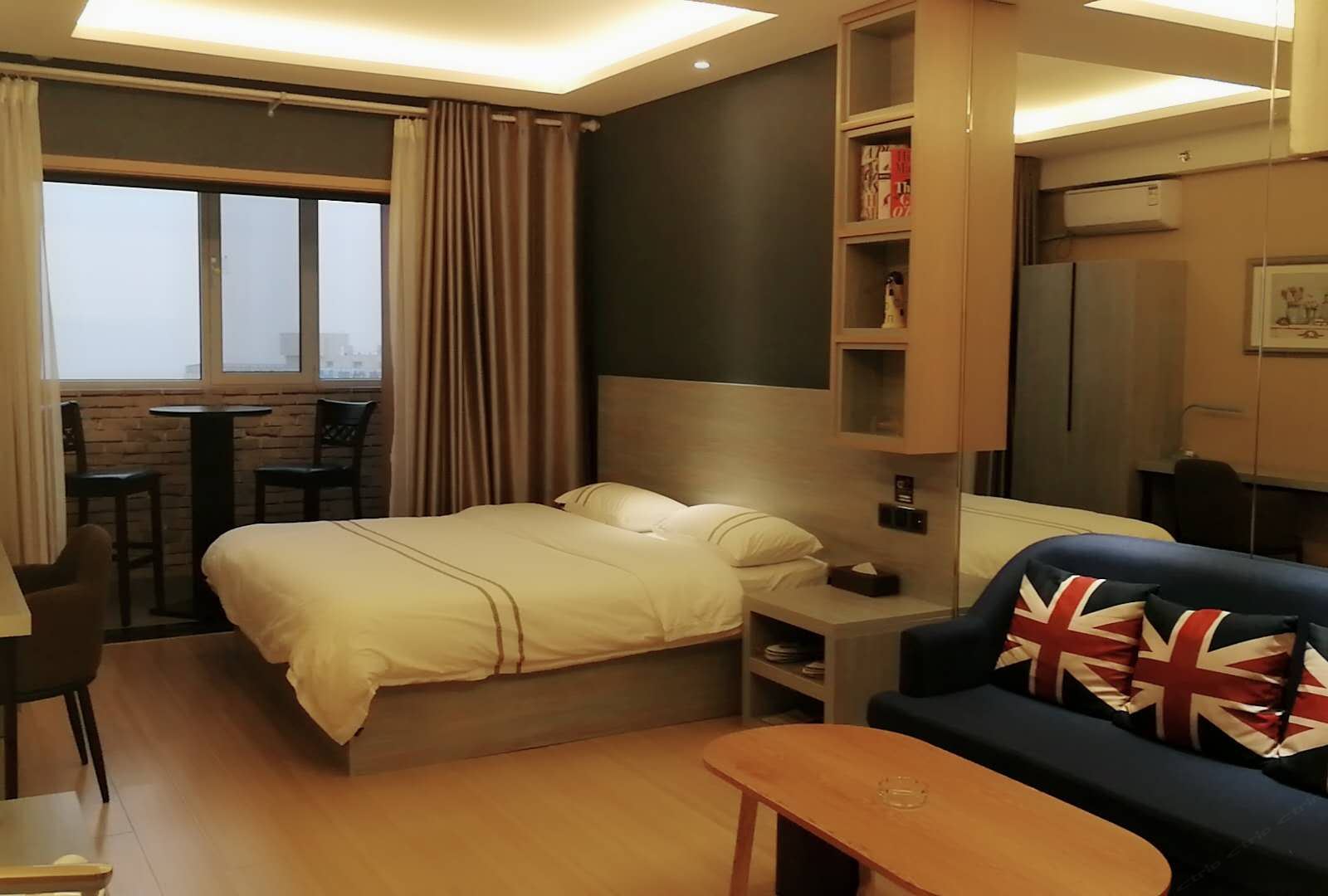 高级观景大床房