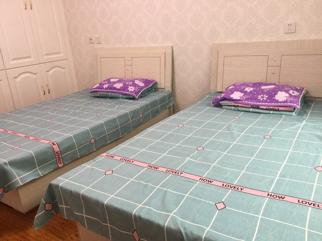 豪华四室二厅套房