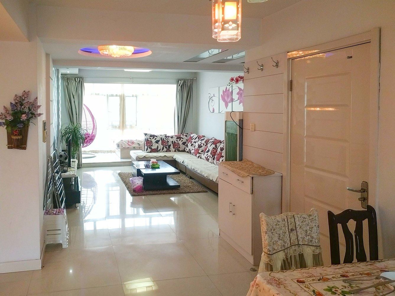 两室一厅