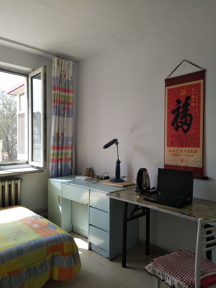 简约一室二床房