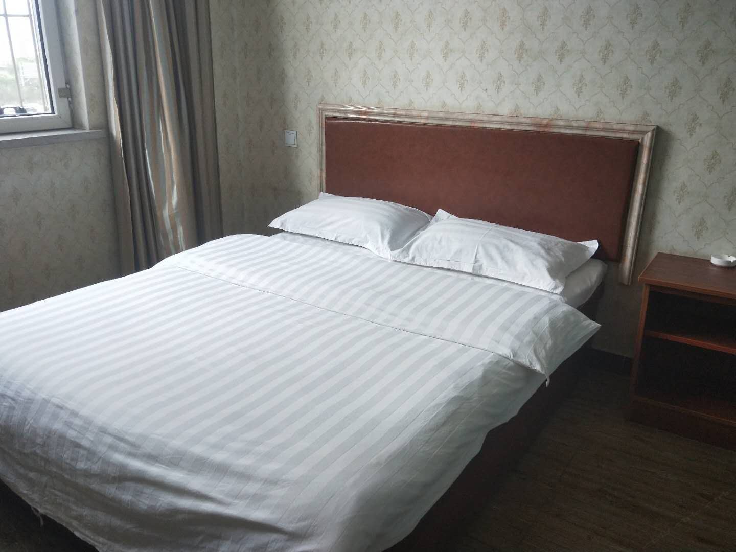 温馨大床房