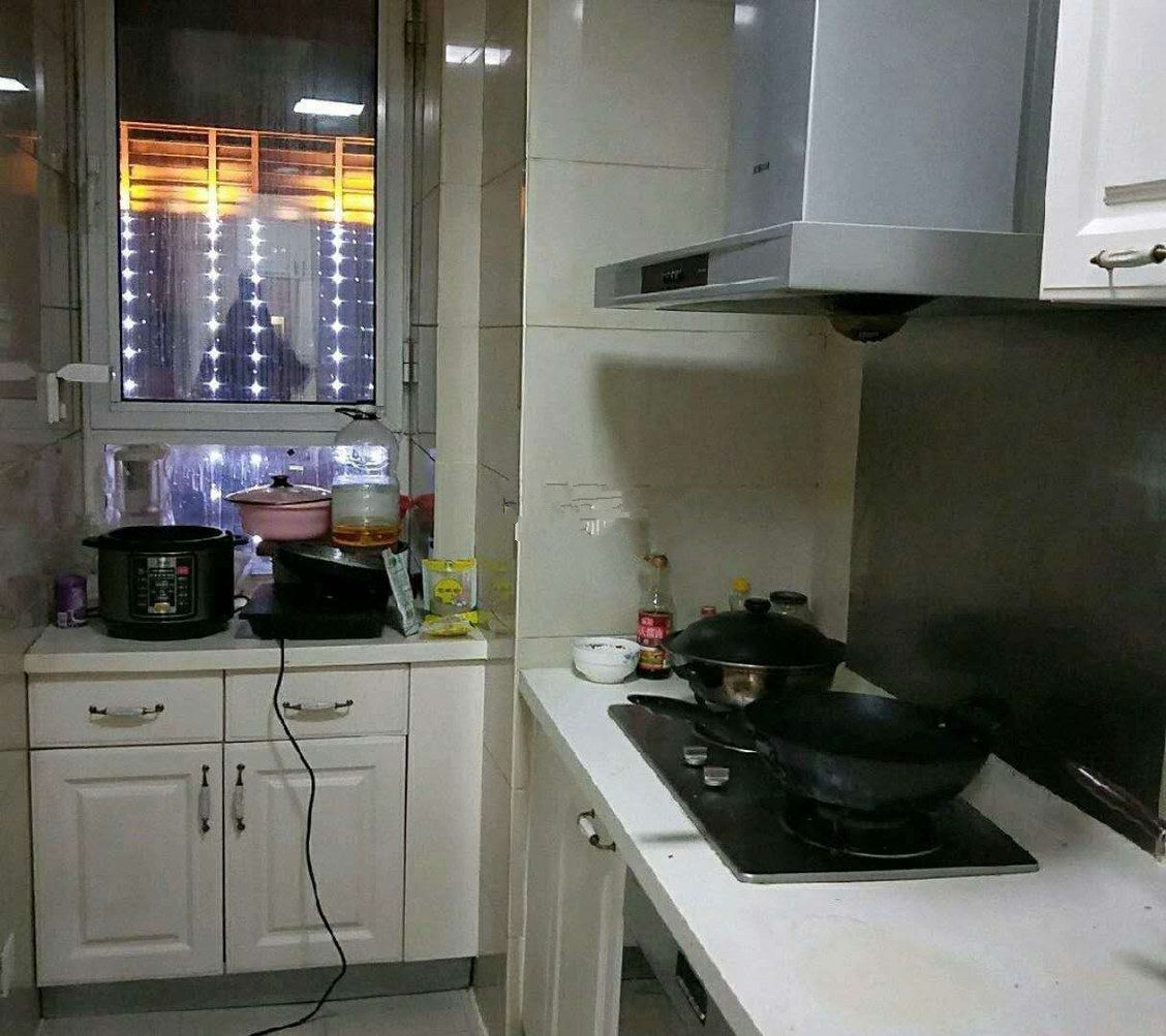 精装一室大床房