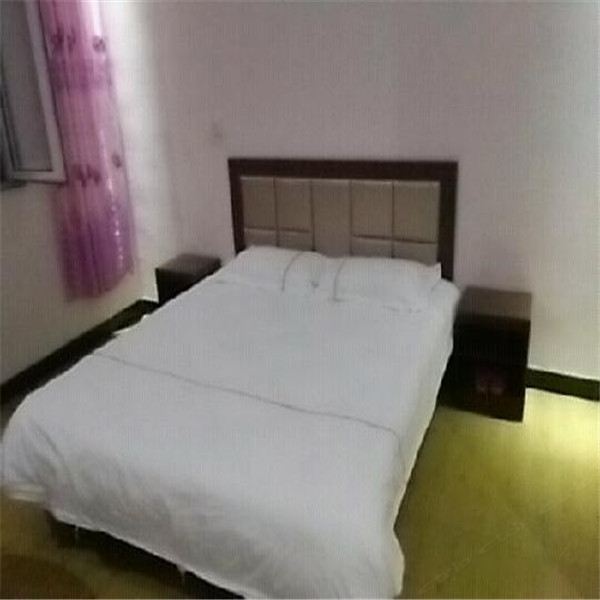 温馨大床房