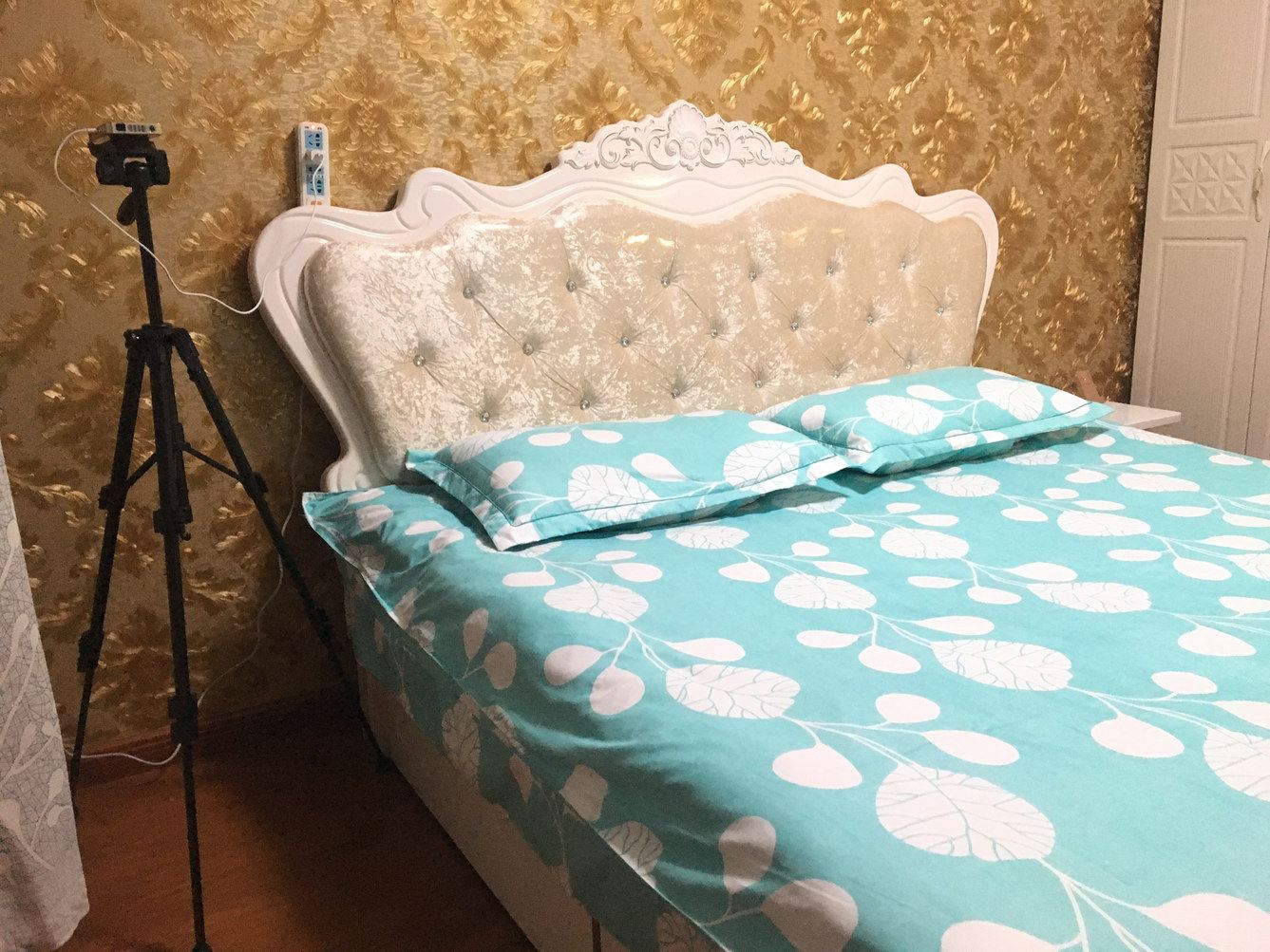 电脑大床房