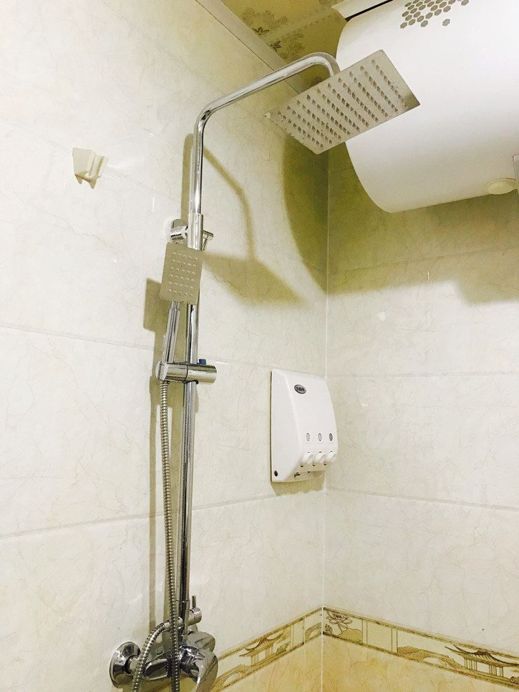 两室一厅套房