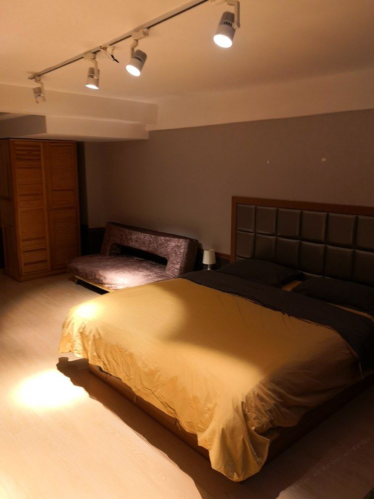 loft一室大床房