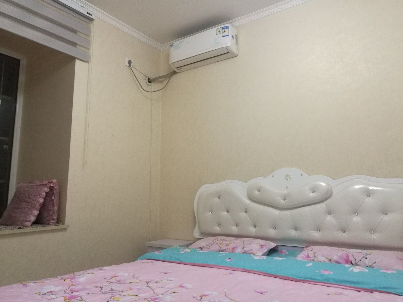 精致花园一室大床房