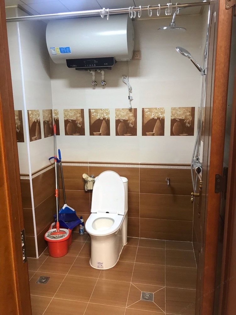 简约一室一厅套房