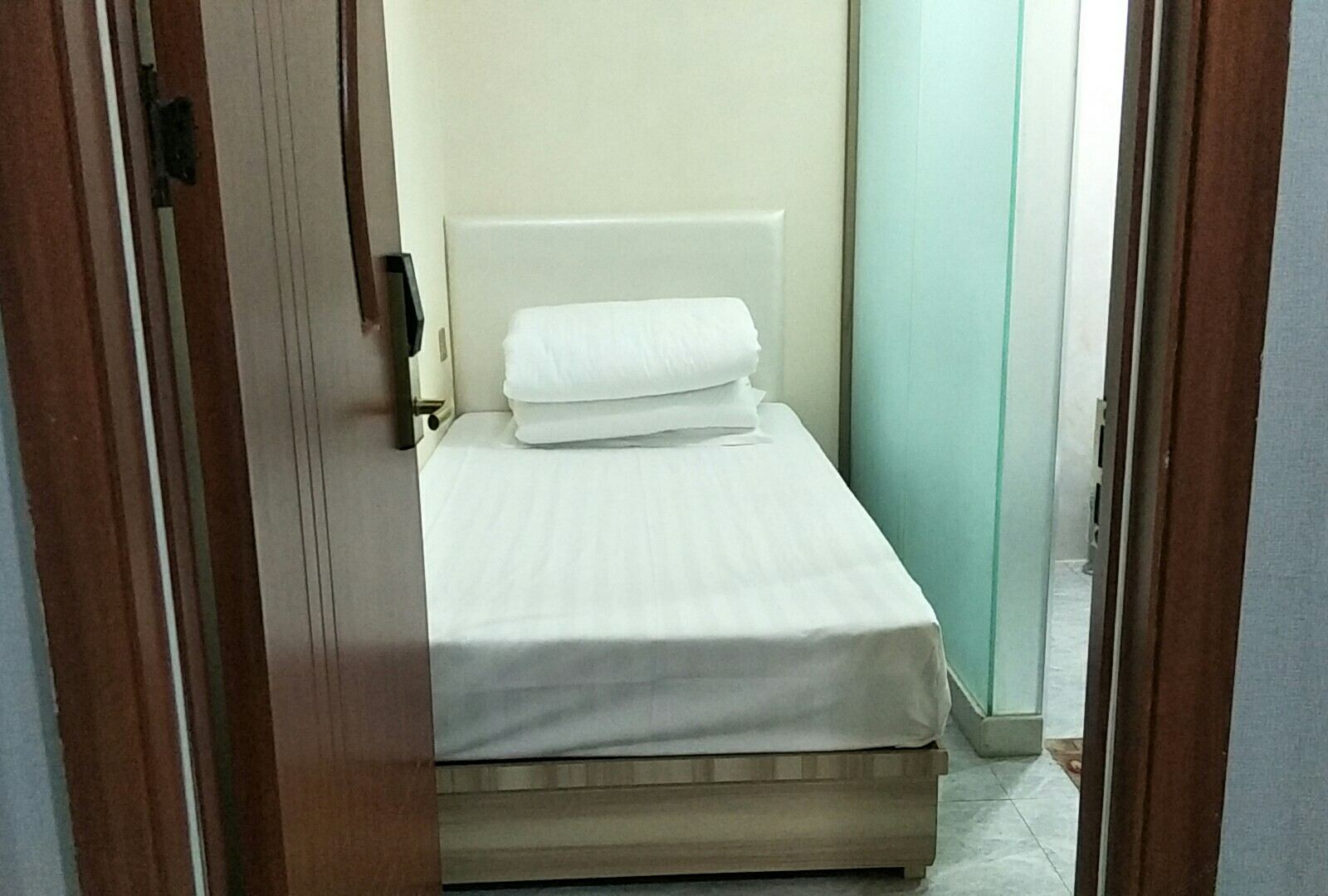 单人间（无窗）