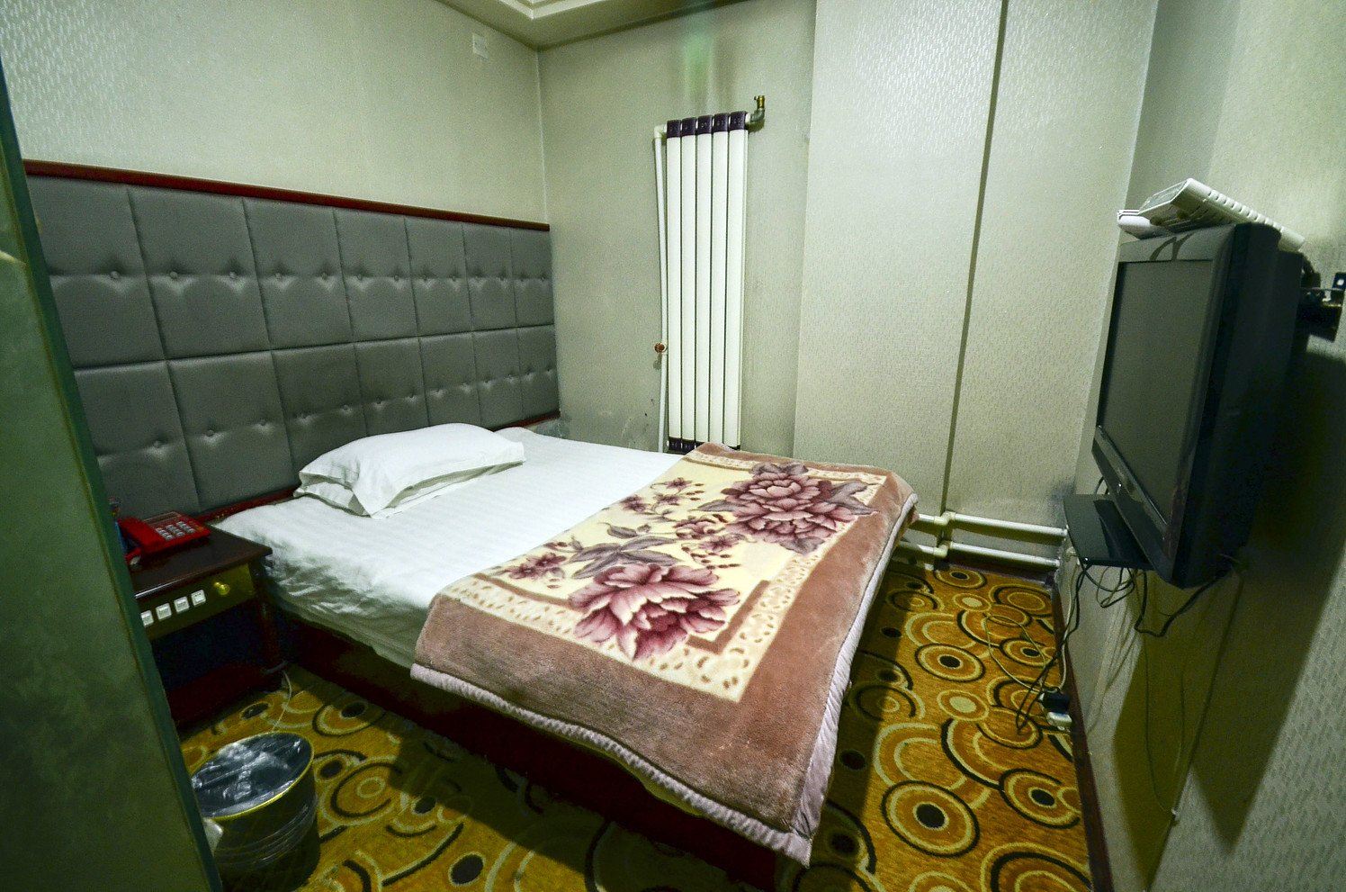 标准大床房(无窗)