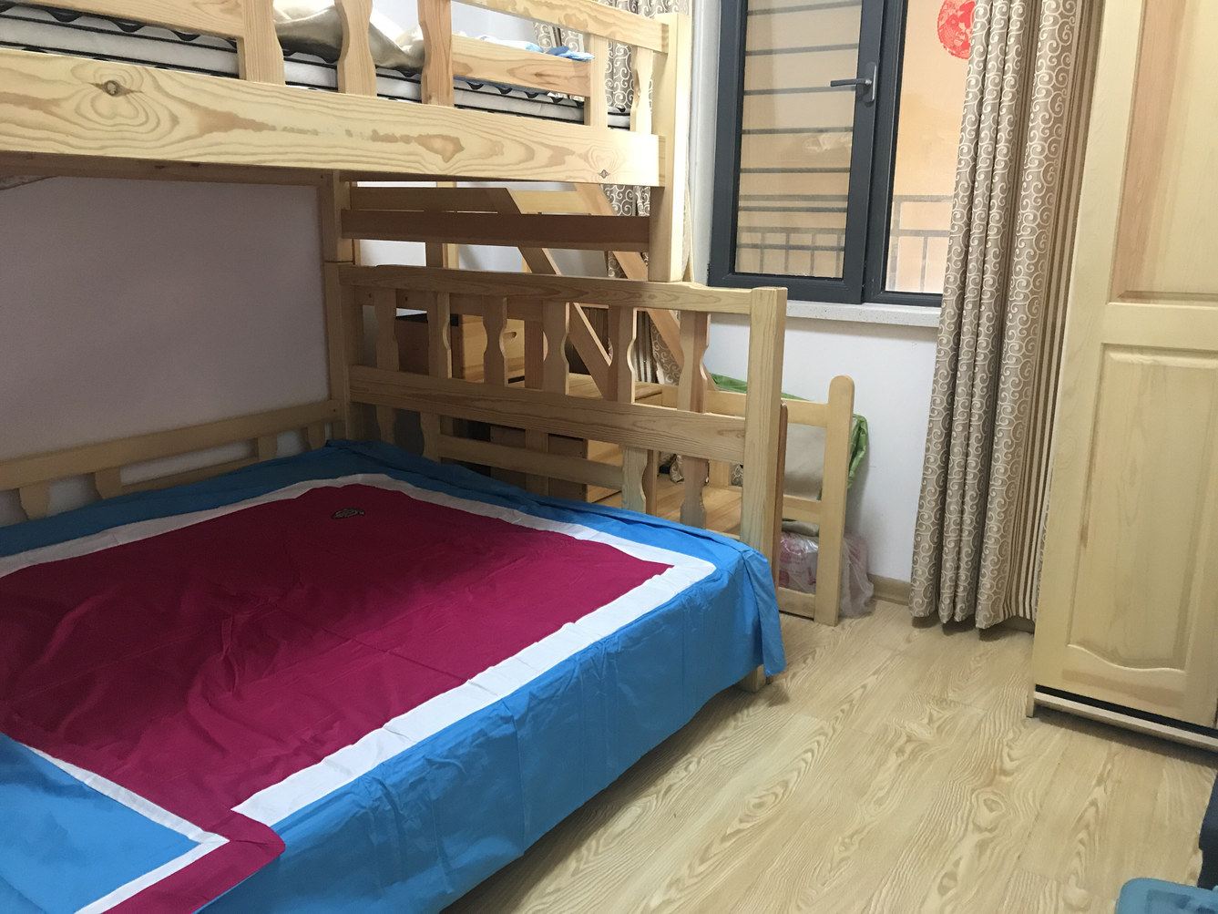 二室一厅套房