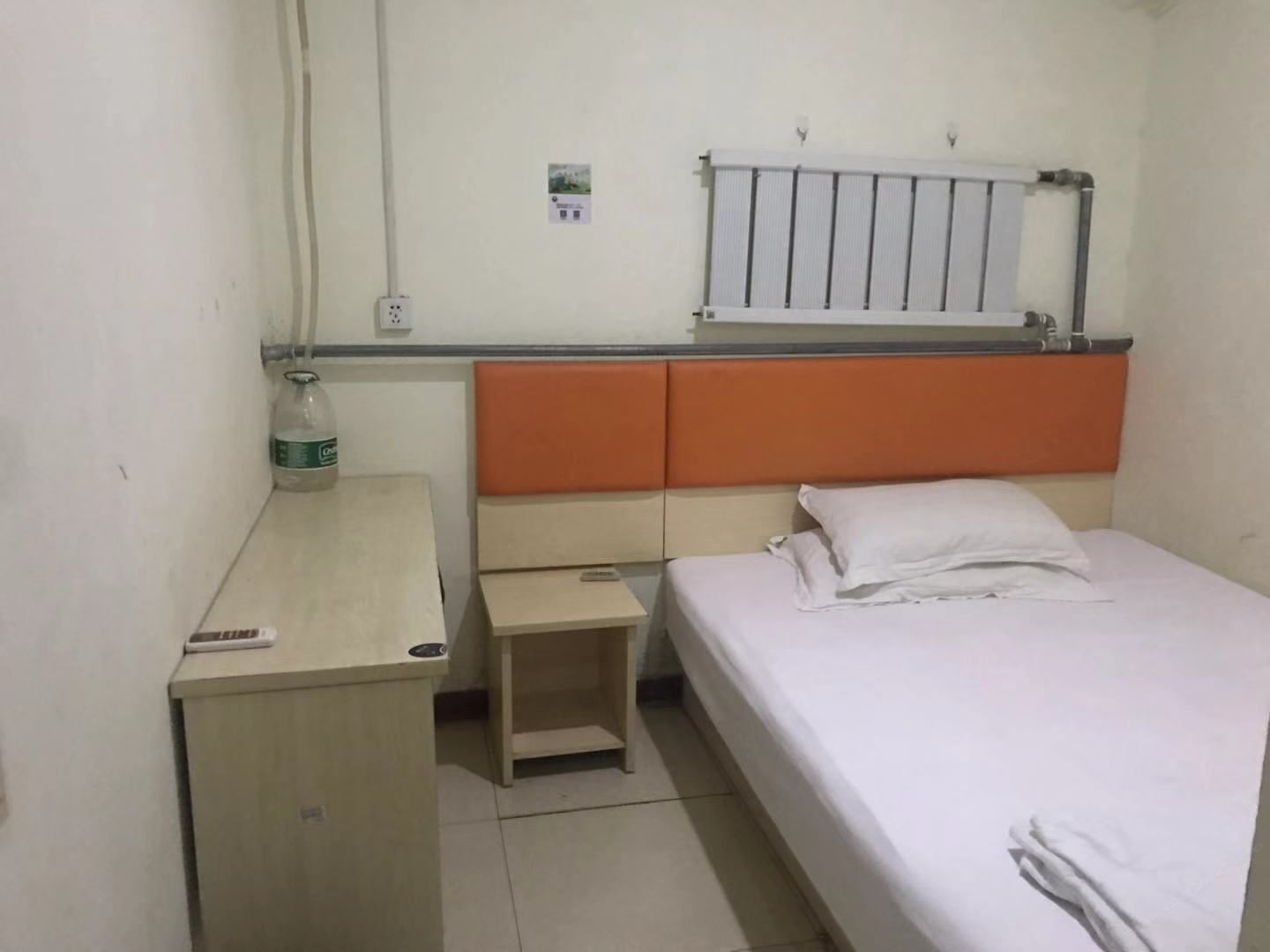 标准大床房