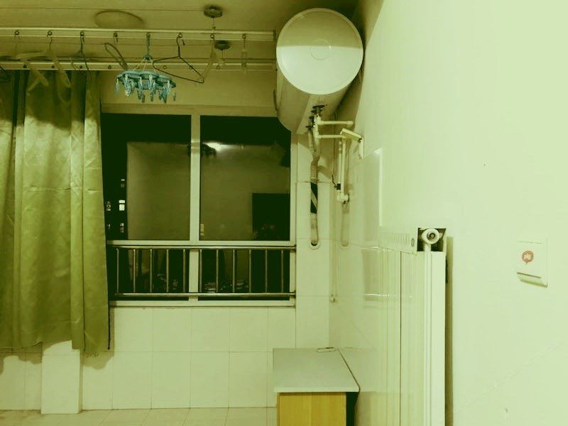 宜家一室大床房