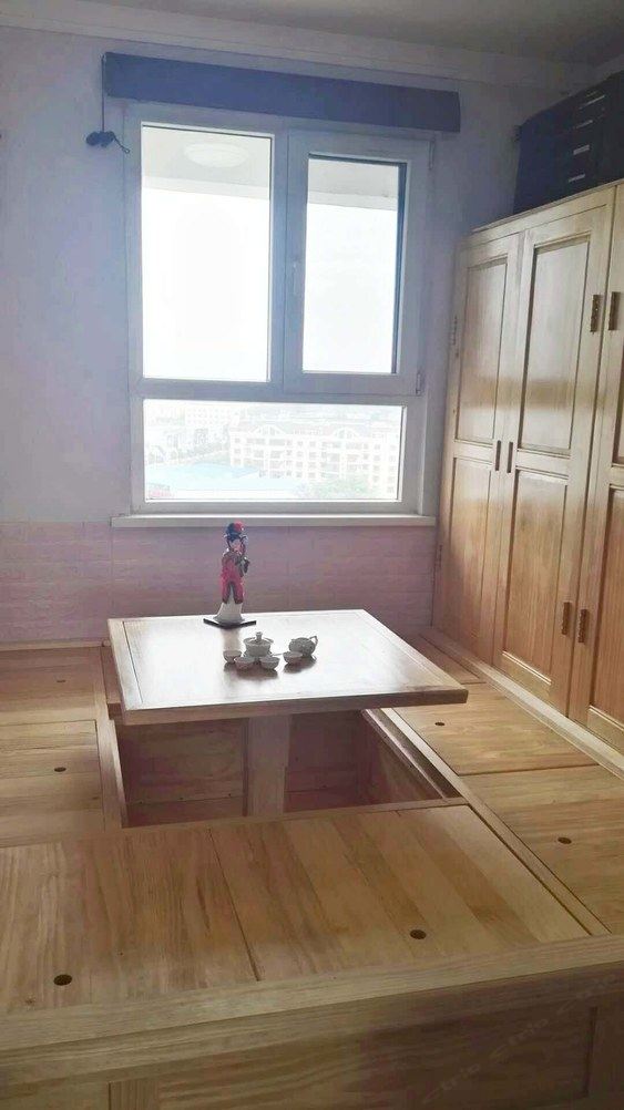 榻榻米二室一厅套房