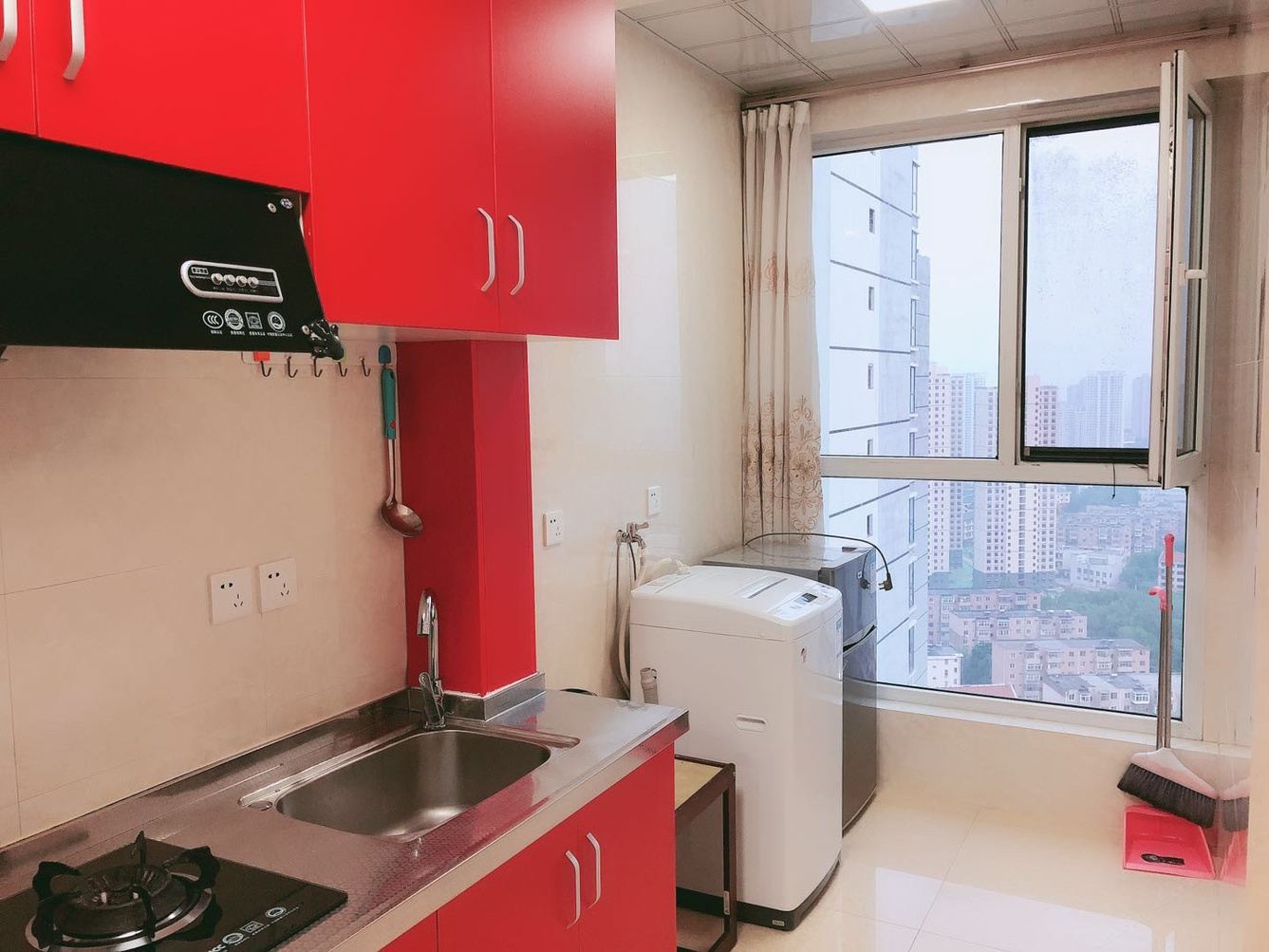 海景一室二床房