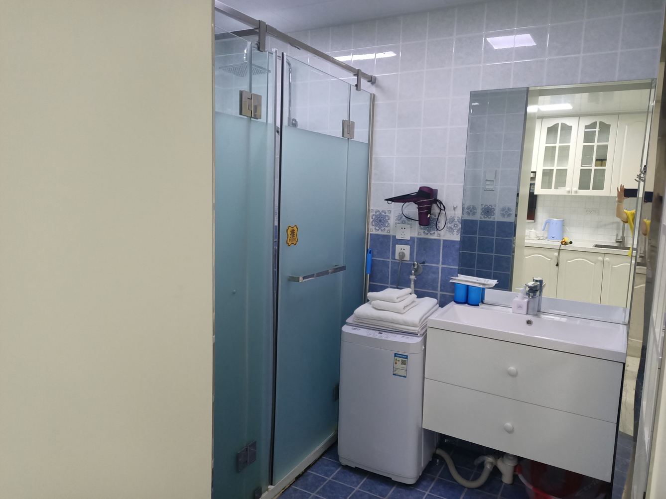 舒适一室二床房