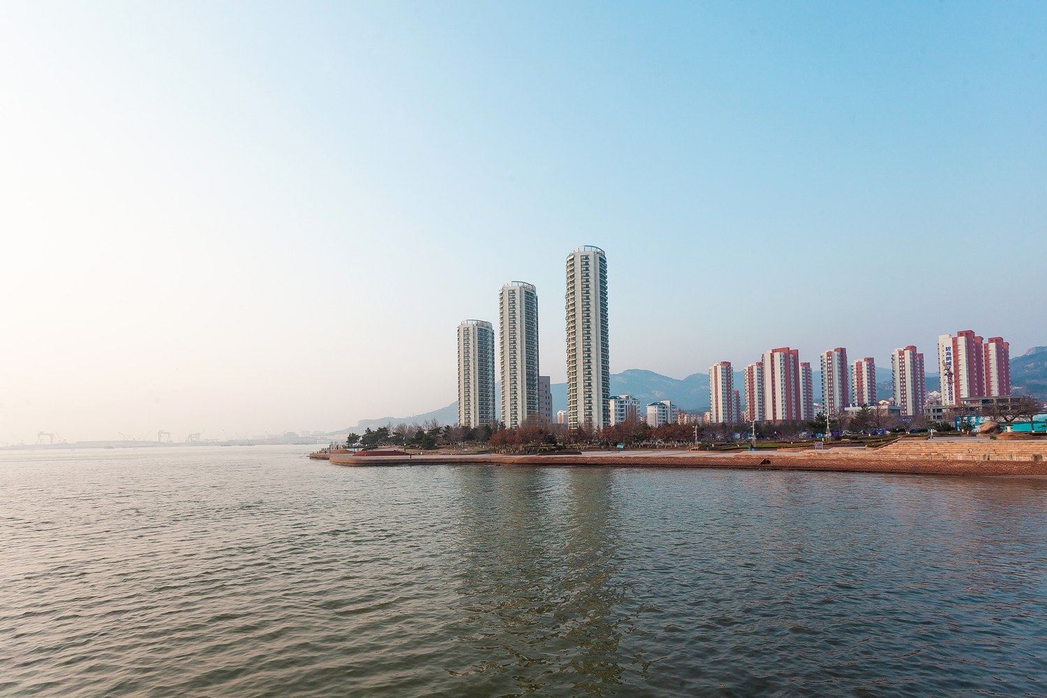 欢畅海商业运营管理公寓(海景西路分店)
