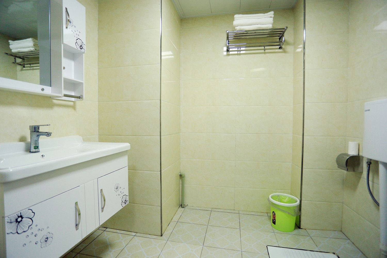 甜蜜一室大床房