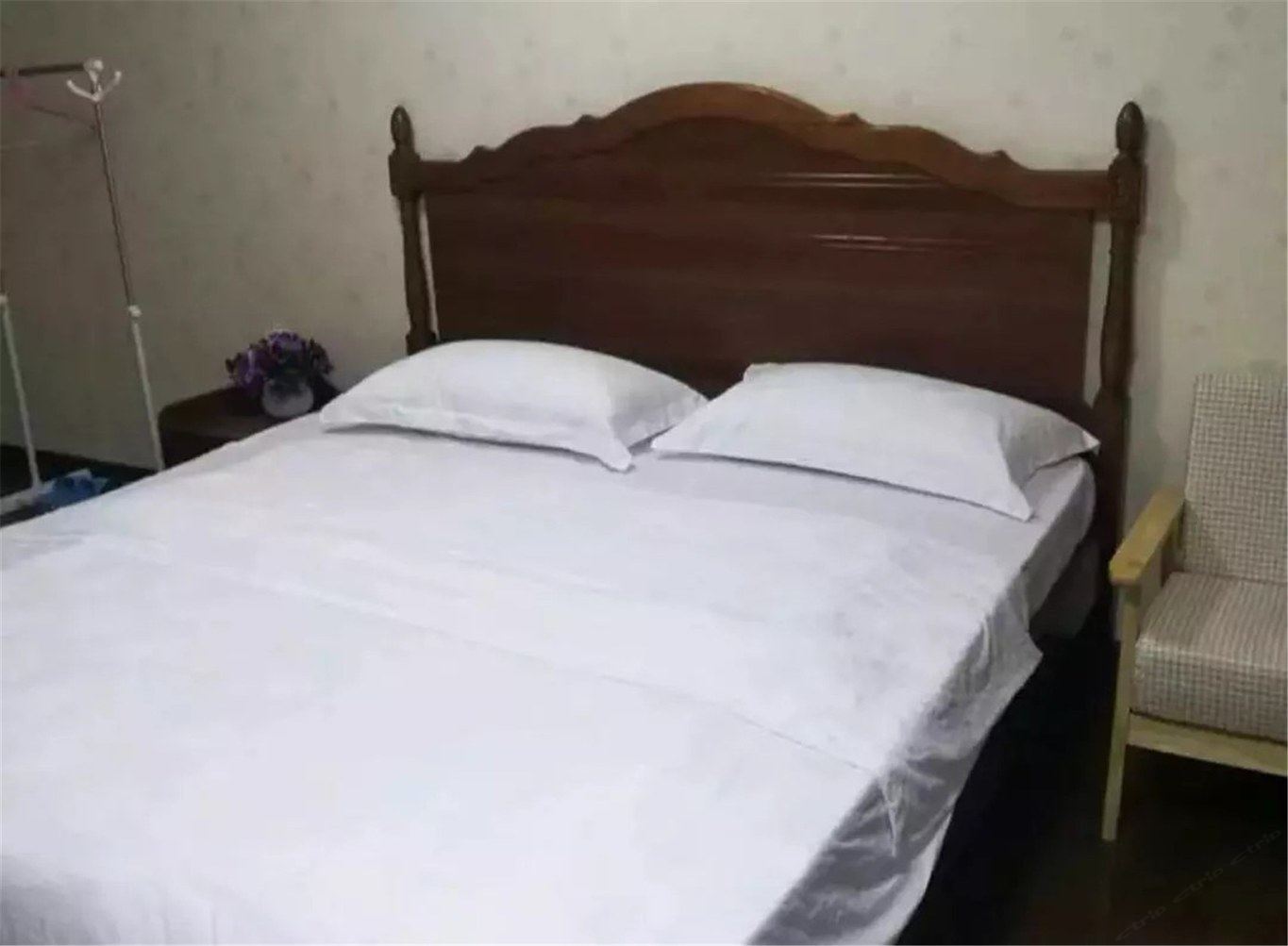 简约温馨大床房