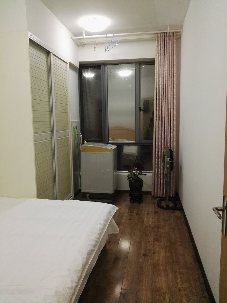 逸居二室一厅套房