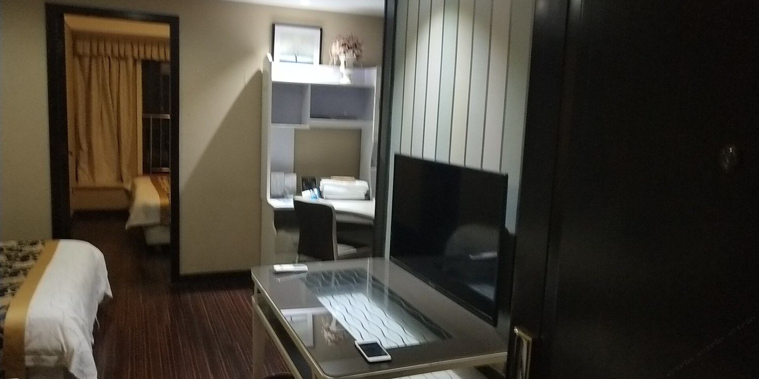 一室大床房