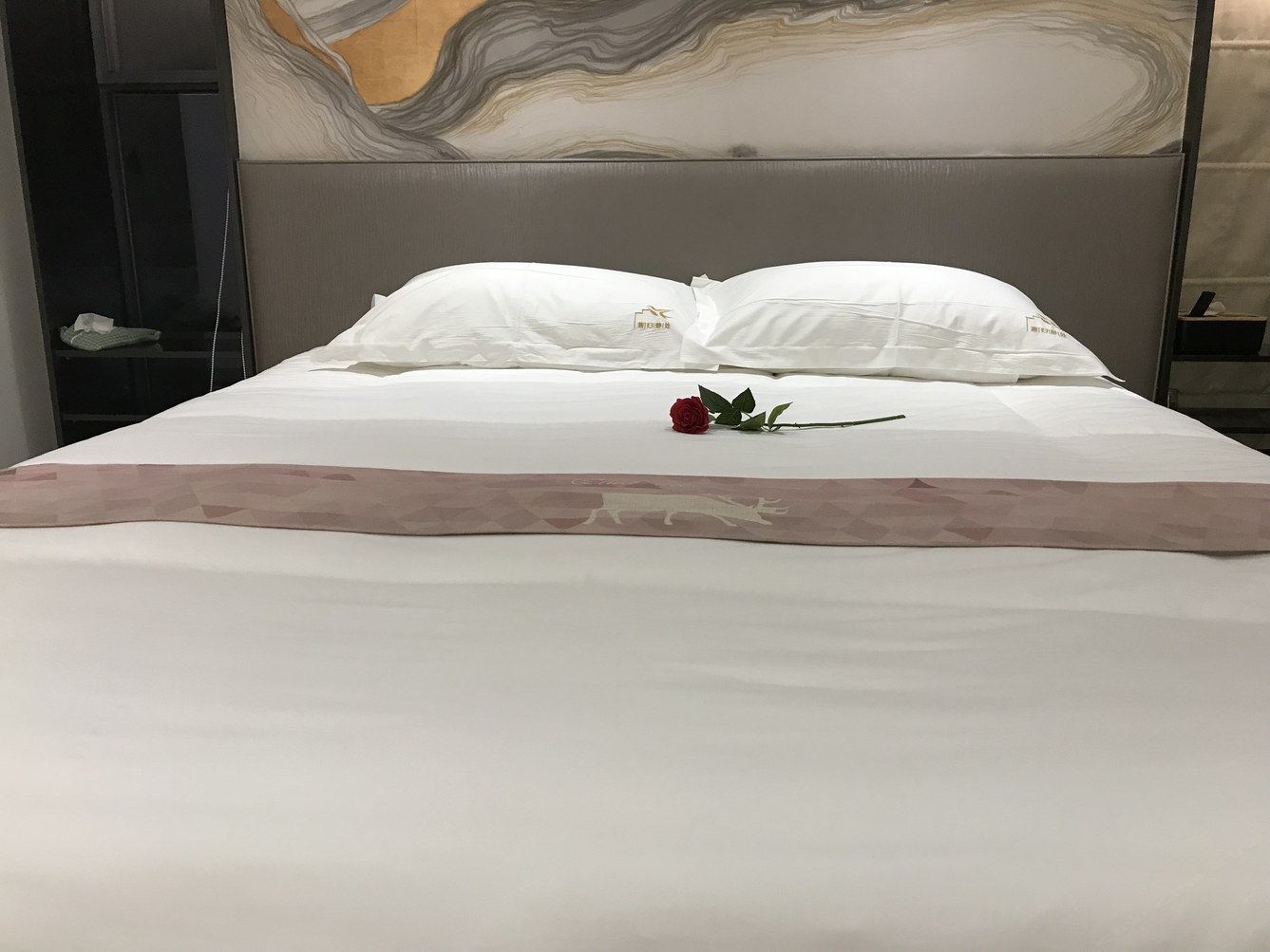 一室大床房