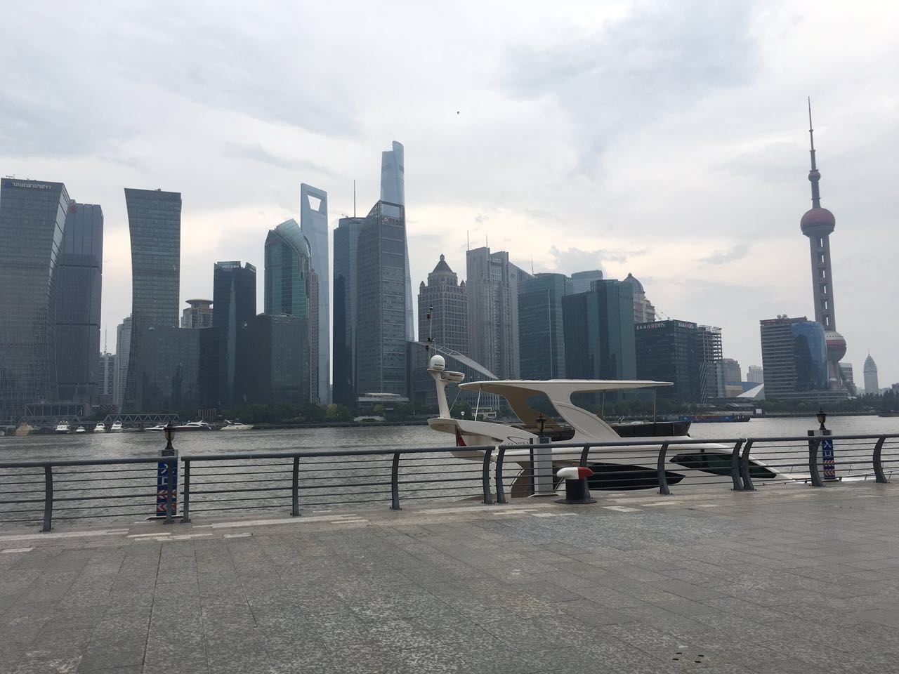 180度外滩江景房公寓NO.2