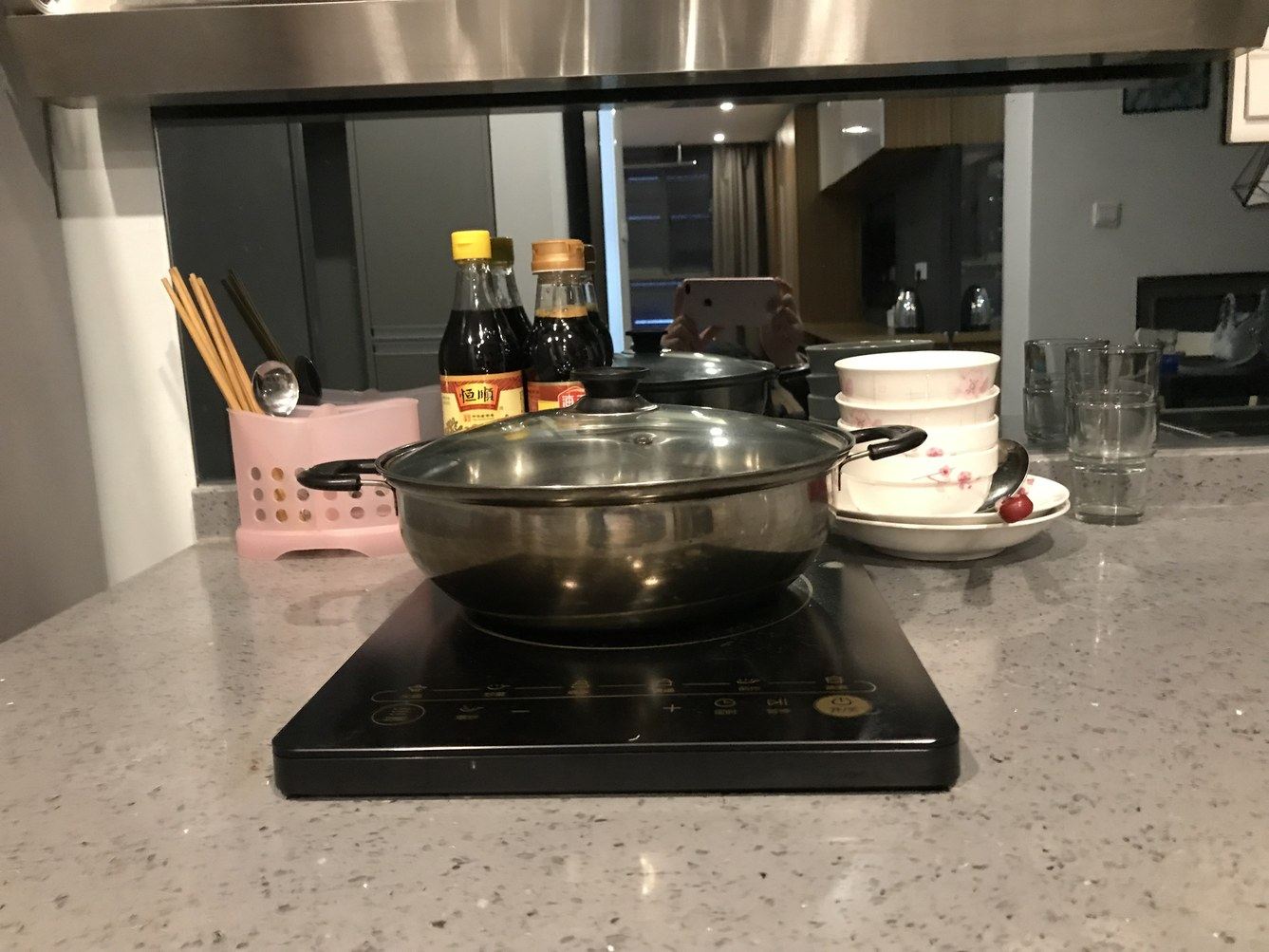 现代简约一室一厅套房