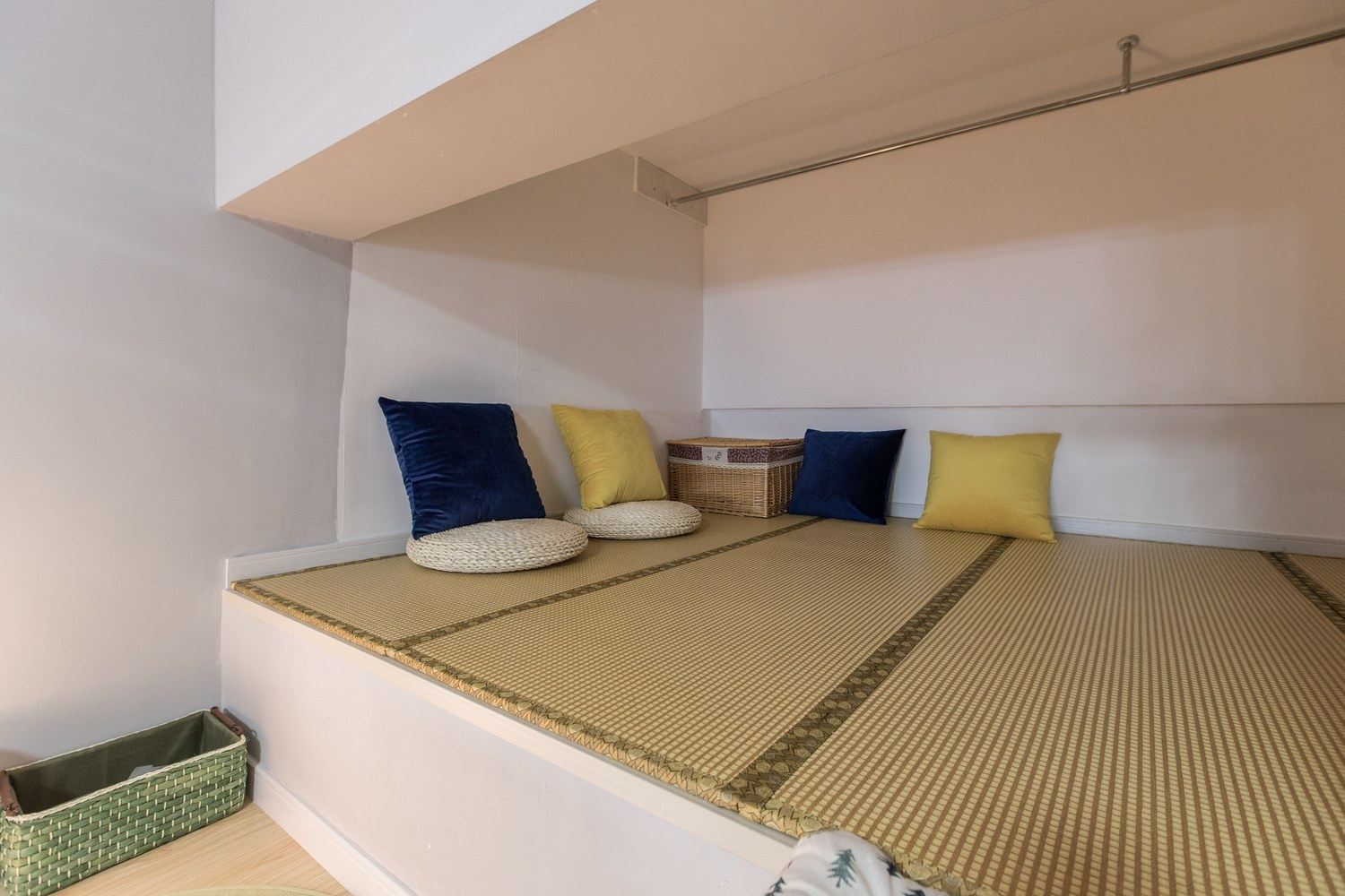 复式二室二床房