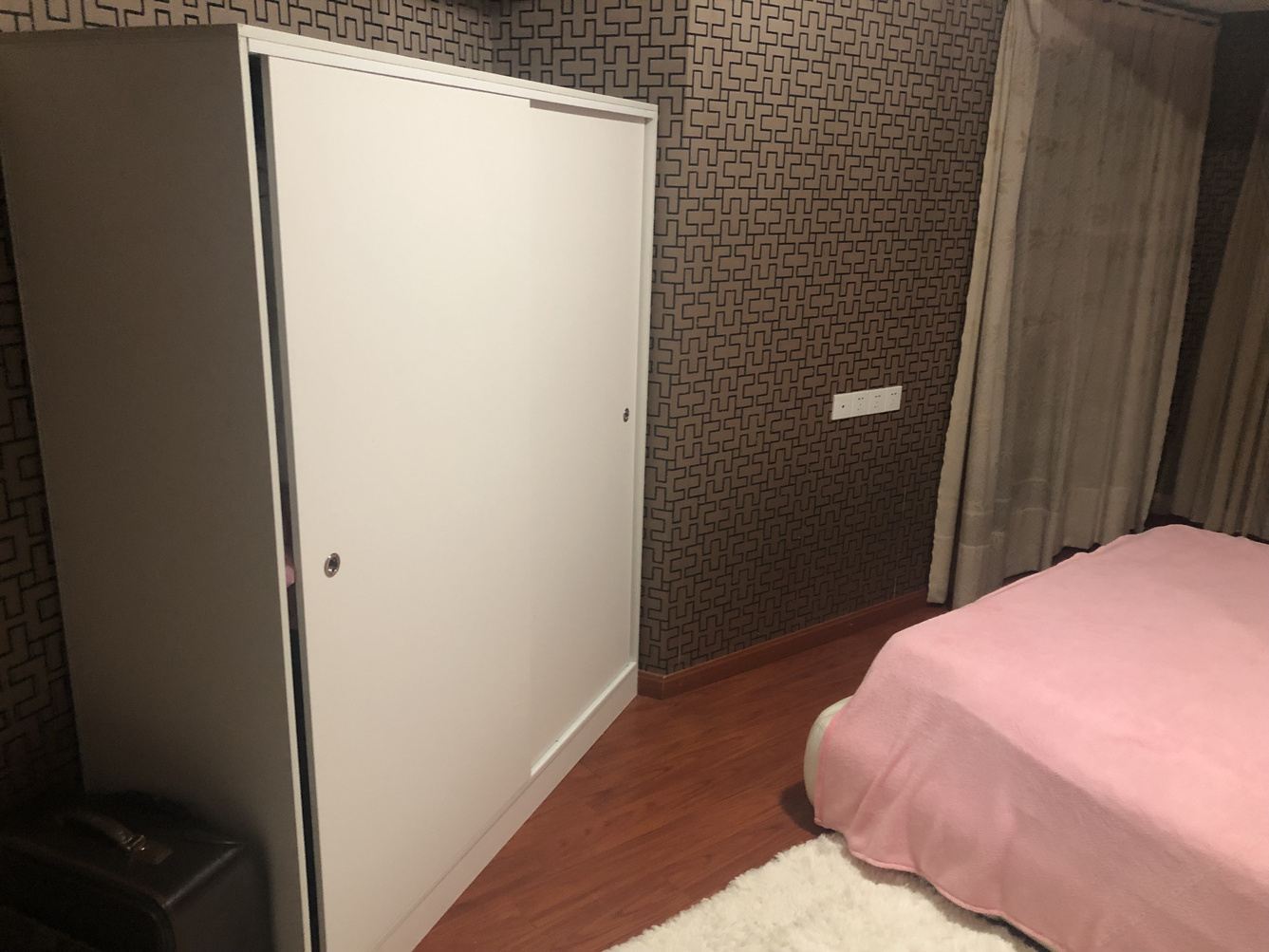 上海潘冬子之家公寓
