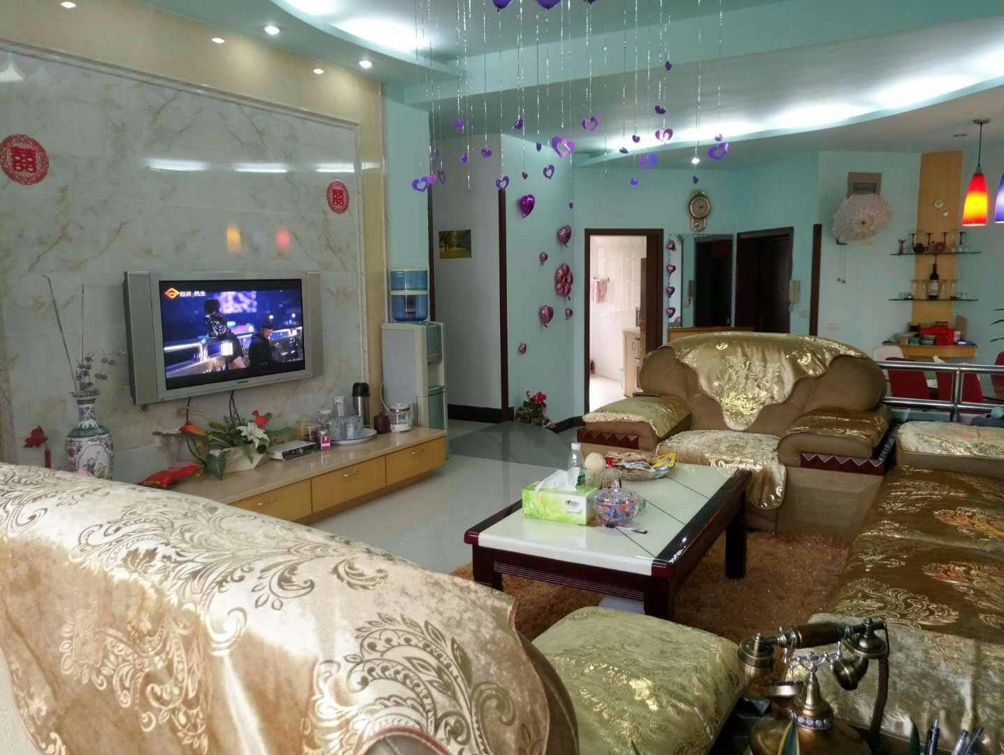 洁馨酒店(高铁站店)