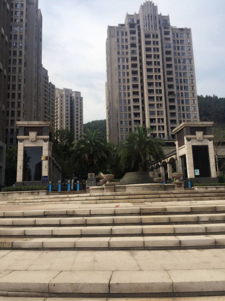 重庆易多居公寓