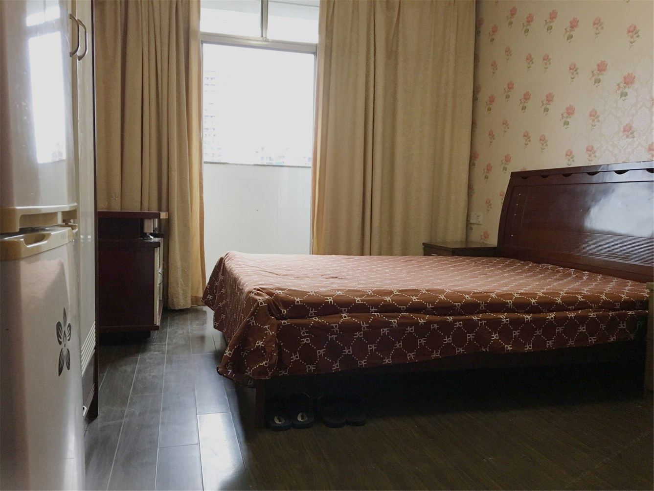 标准大床房