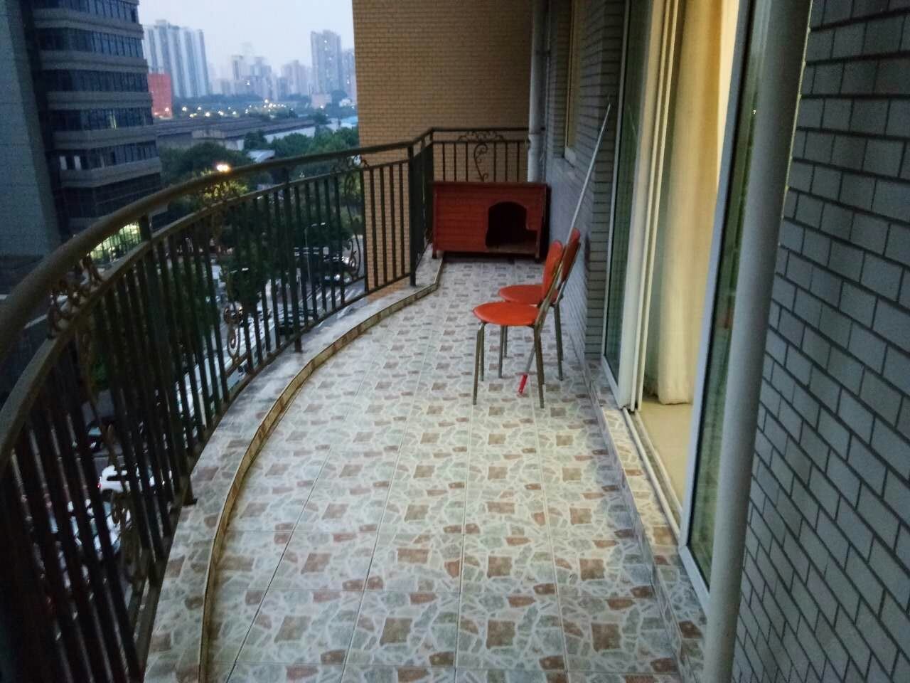 重庆缘来缘去普通公寓