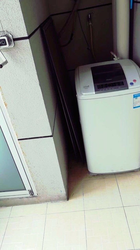 豪华一室一厅套房(无窗)