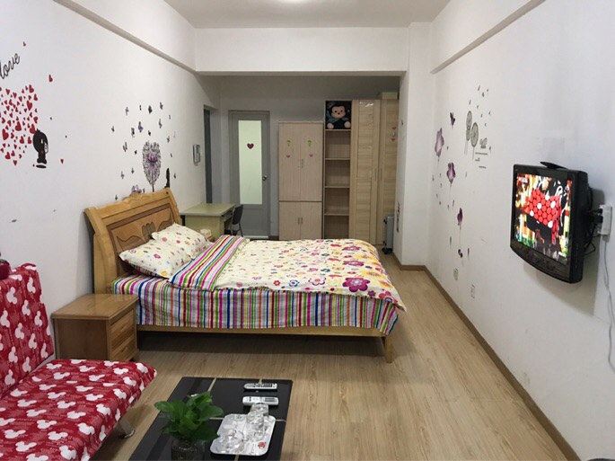 一室一厅(无窗)