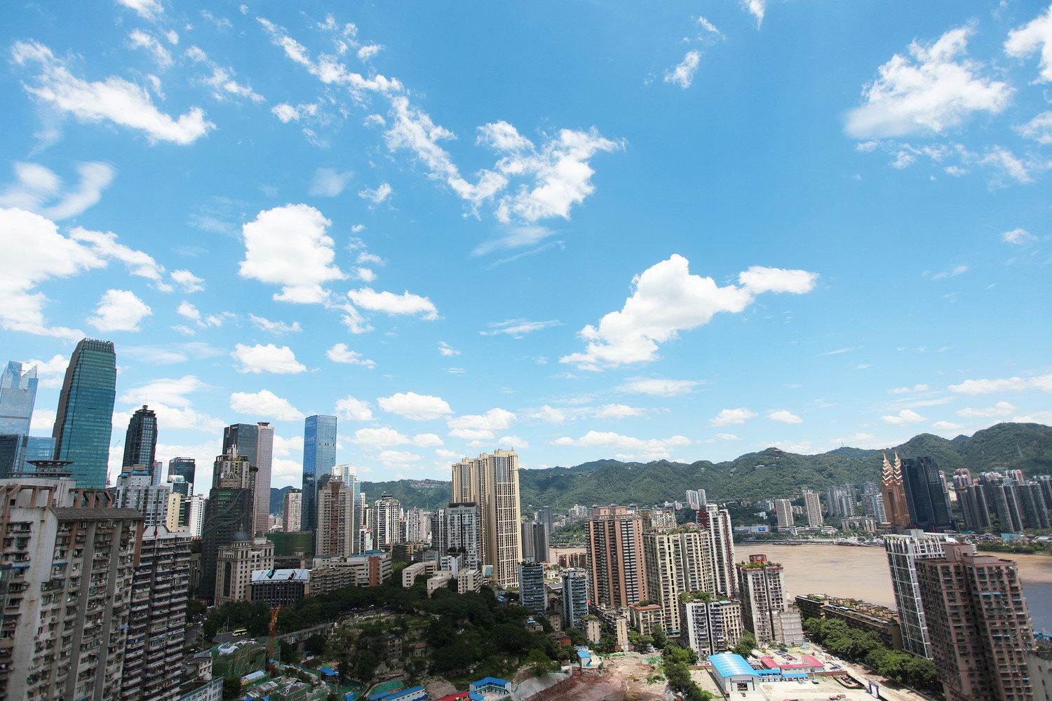 王皓月公寓