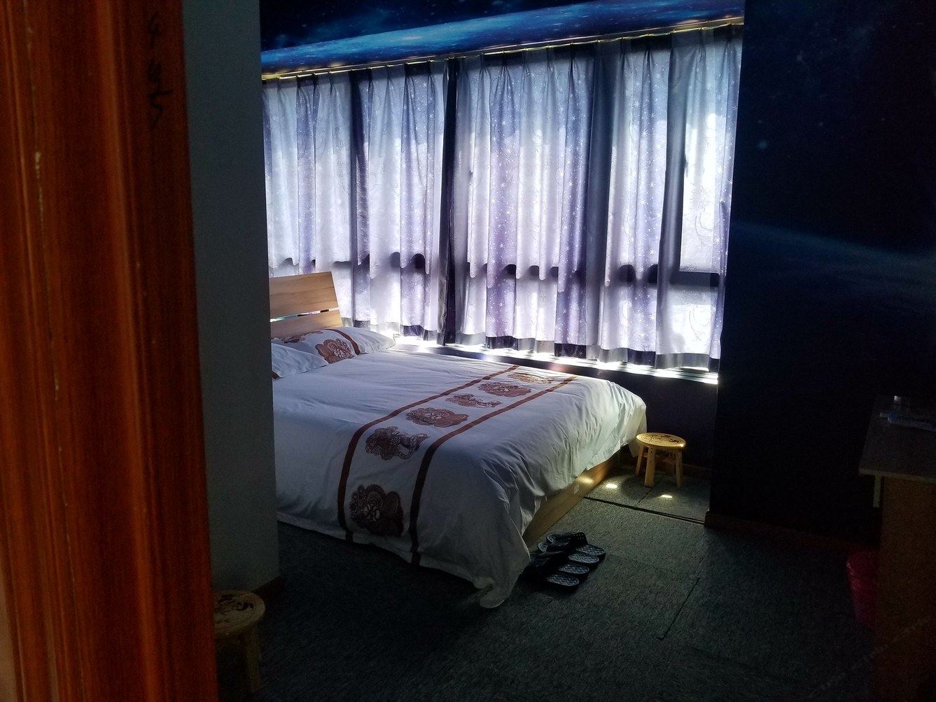 一室大床房
